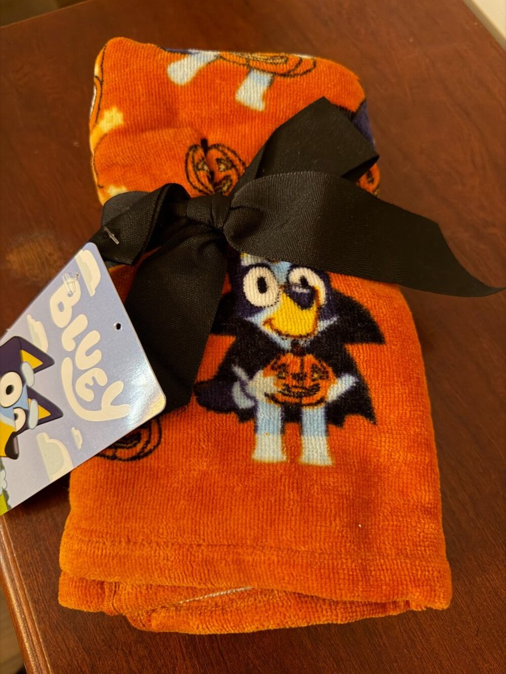 2 Pk Halloween Orange, BLUEY Costume Pumpkin Kitchen BathHand Towels 16x28”